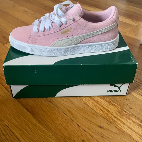 Puma shoes - Picture 1 of 3
